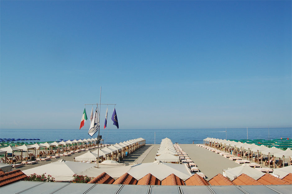 Veduta dello stabilimento balneare Bagno La Fenice